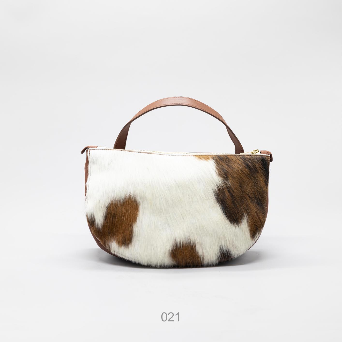 Billie- Cowhide