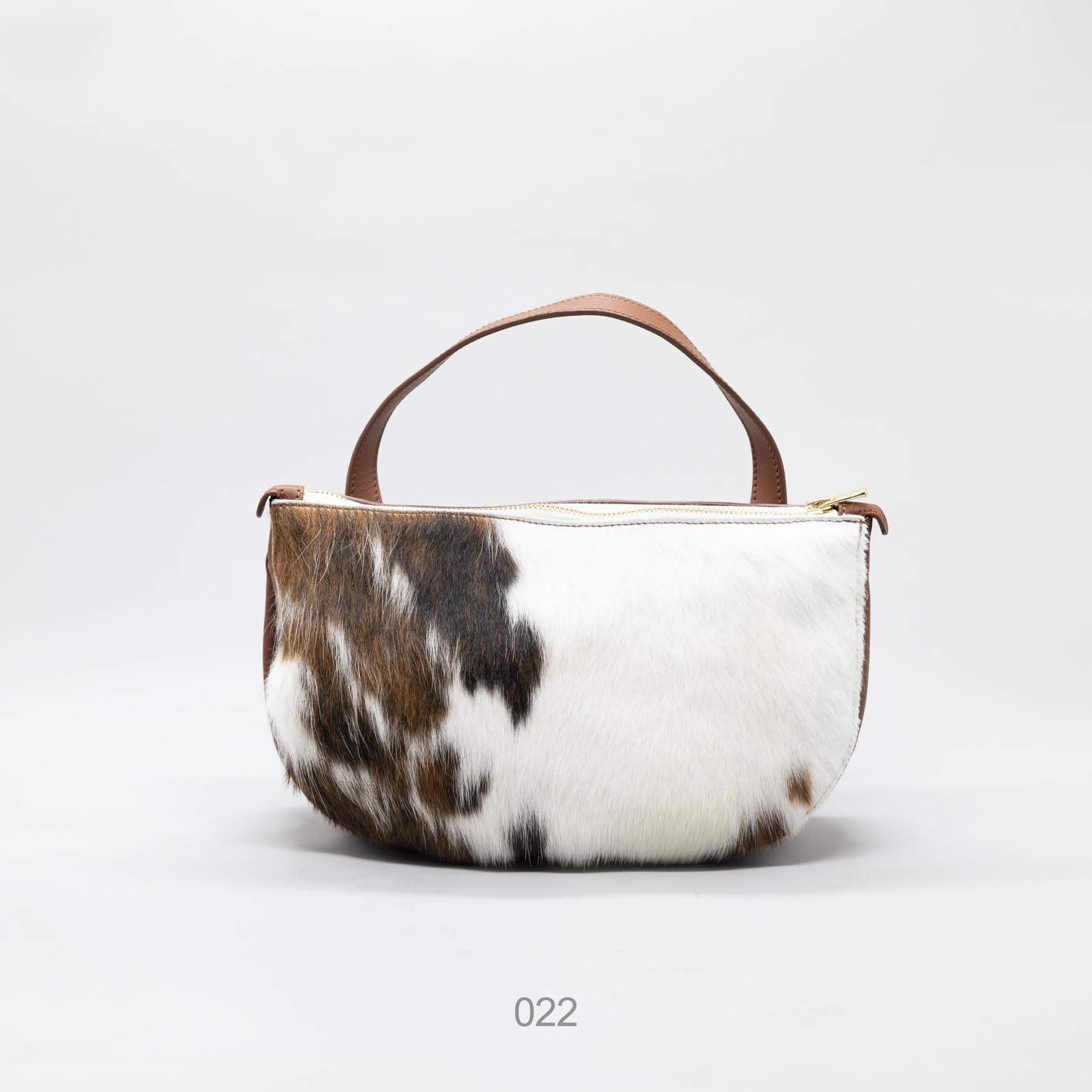 Billie- Cowhide