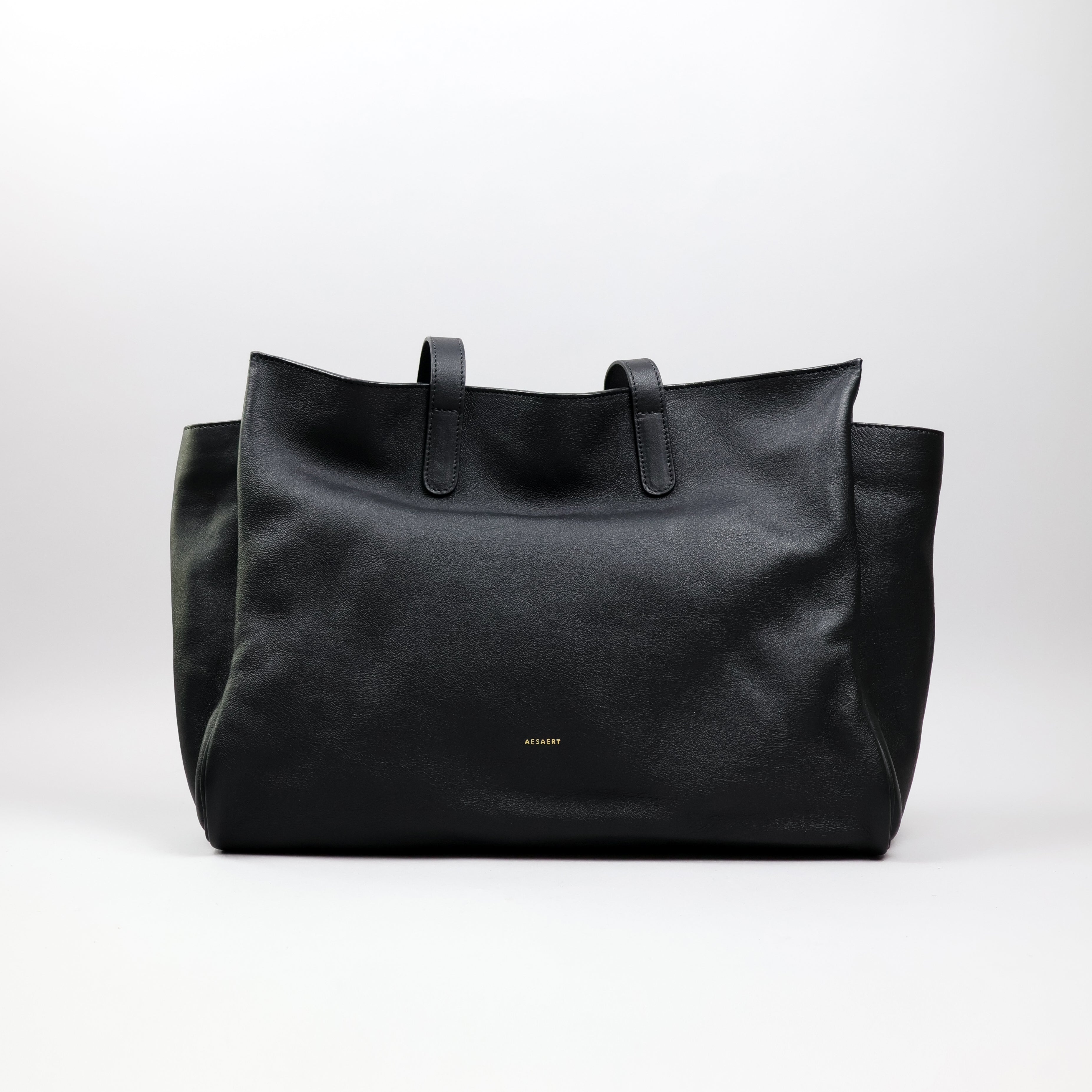 Fien - Black