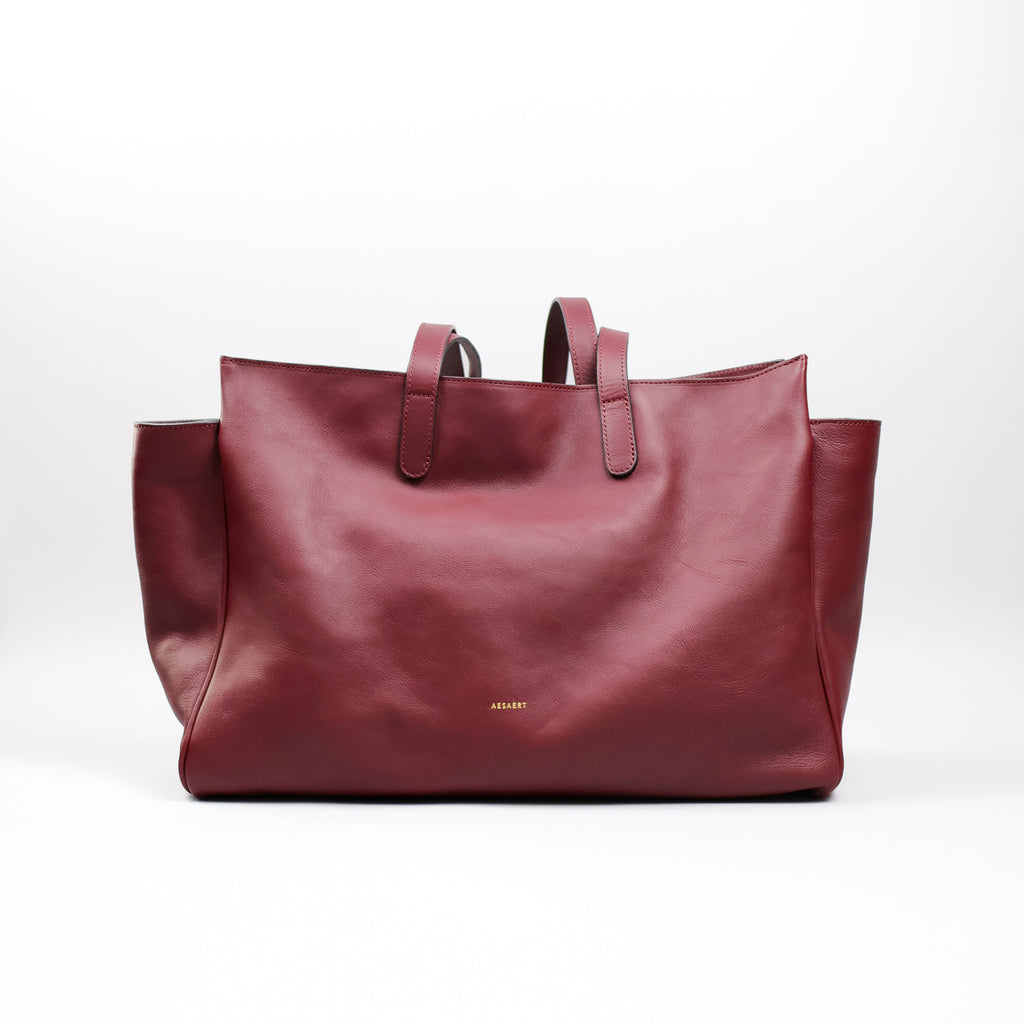 Fien - Mahogany Red