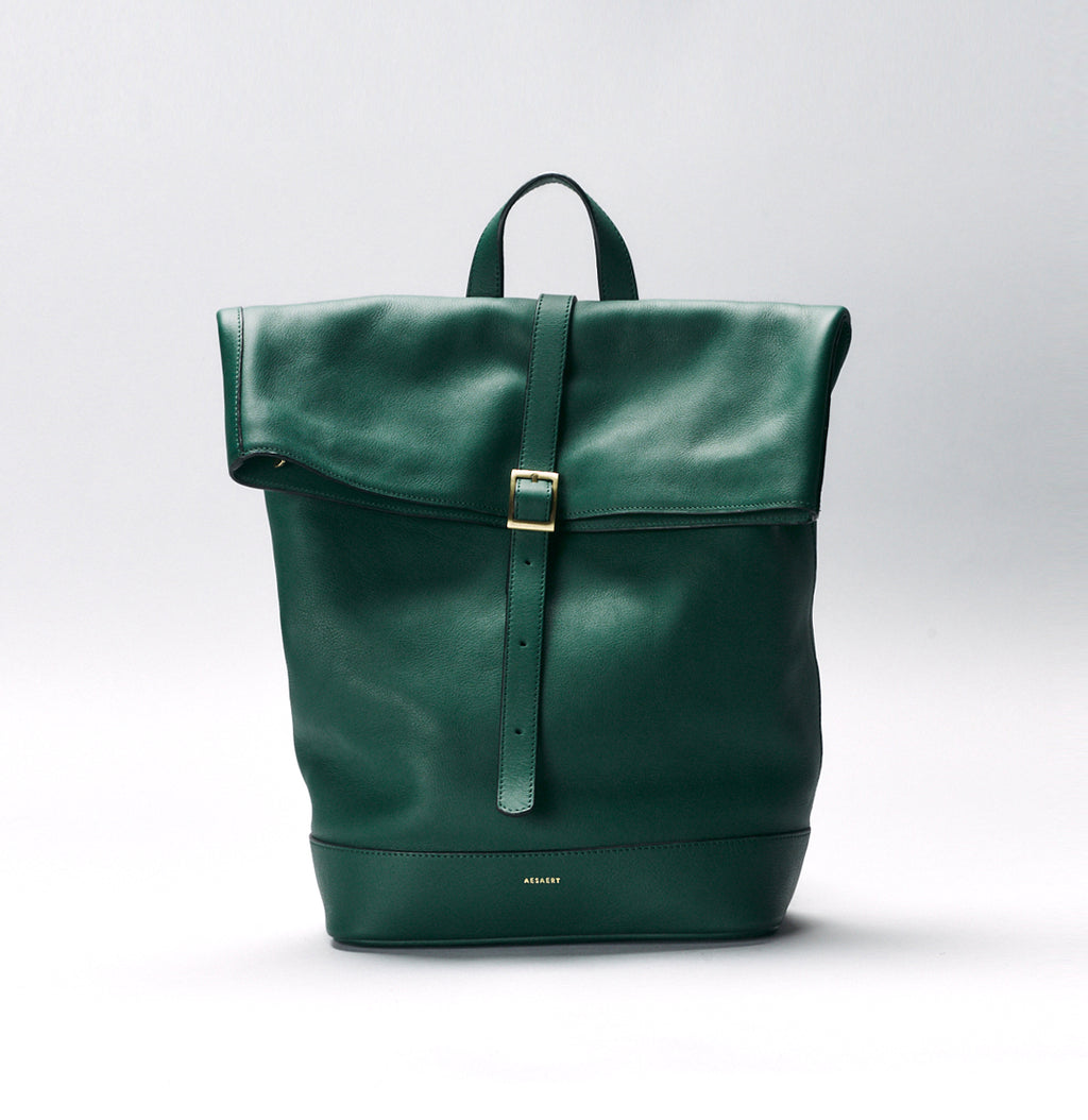 Sam - emerald green