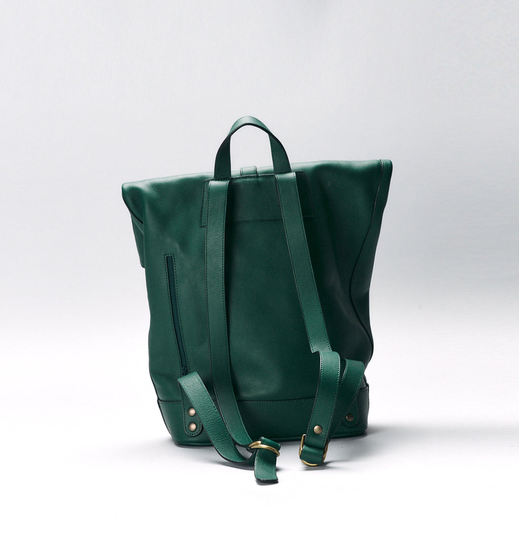 Sam - emerald green