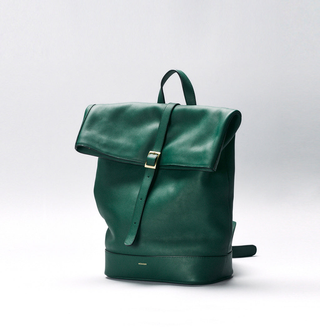 Sam - emerald green