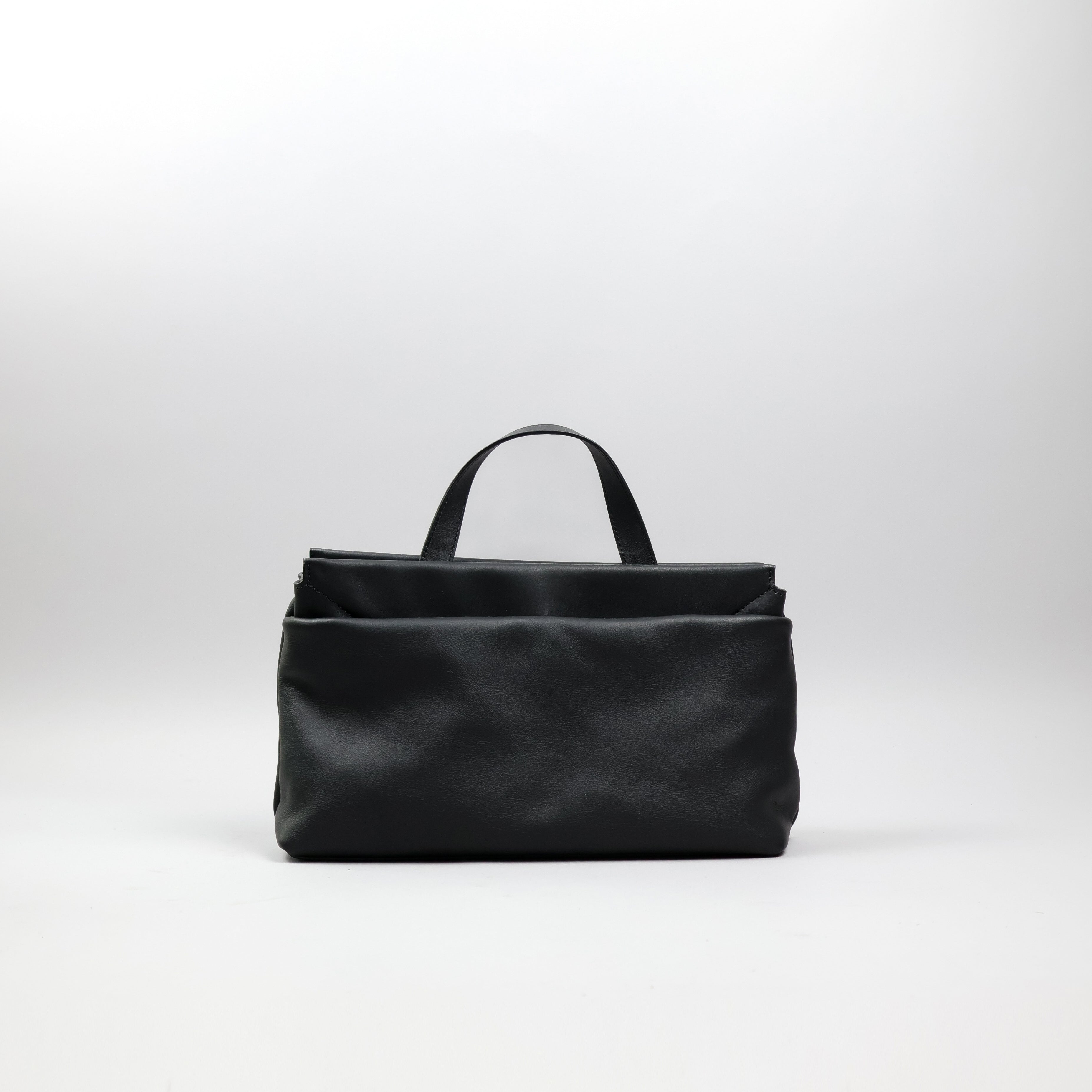 Alix - Black