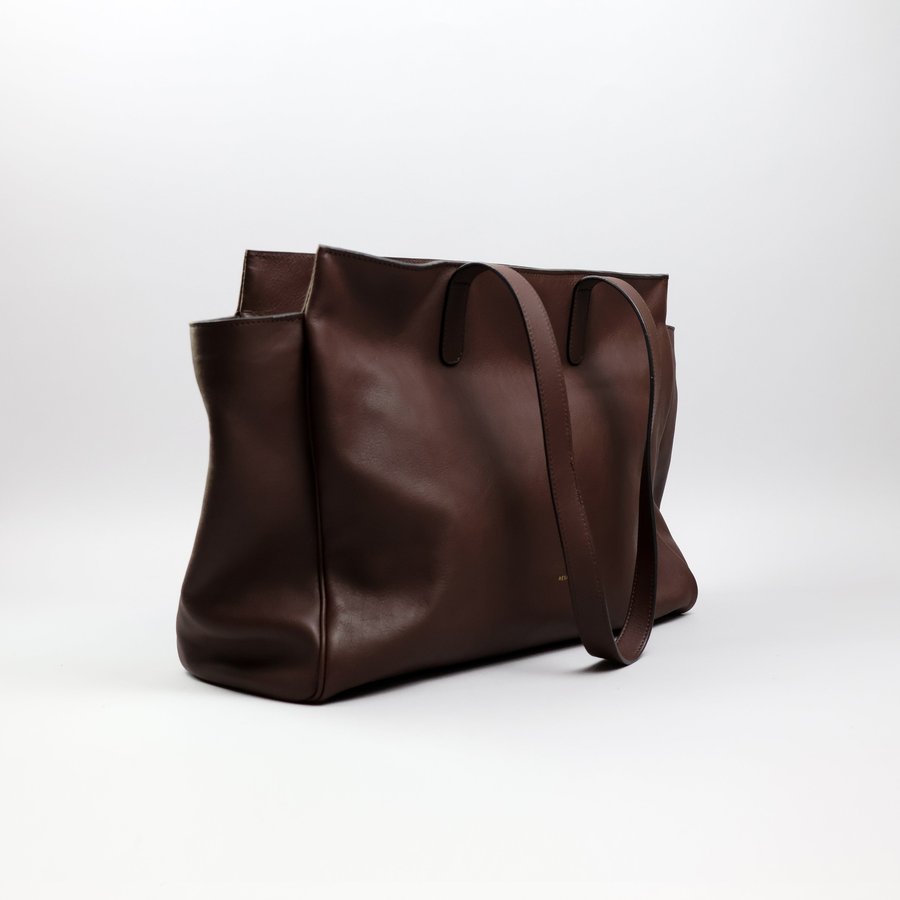 Fien - Dark brown