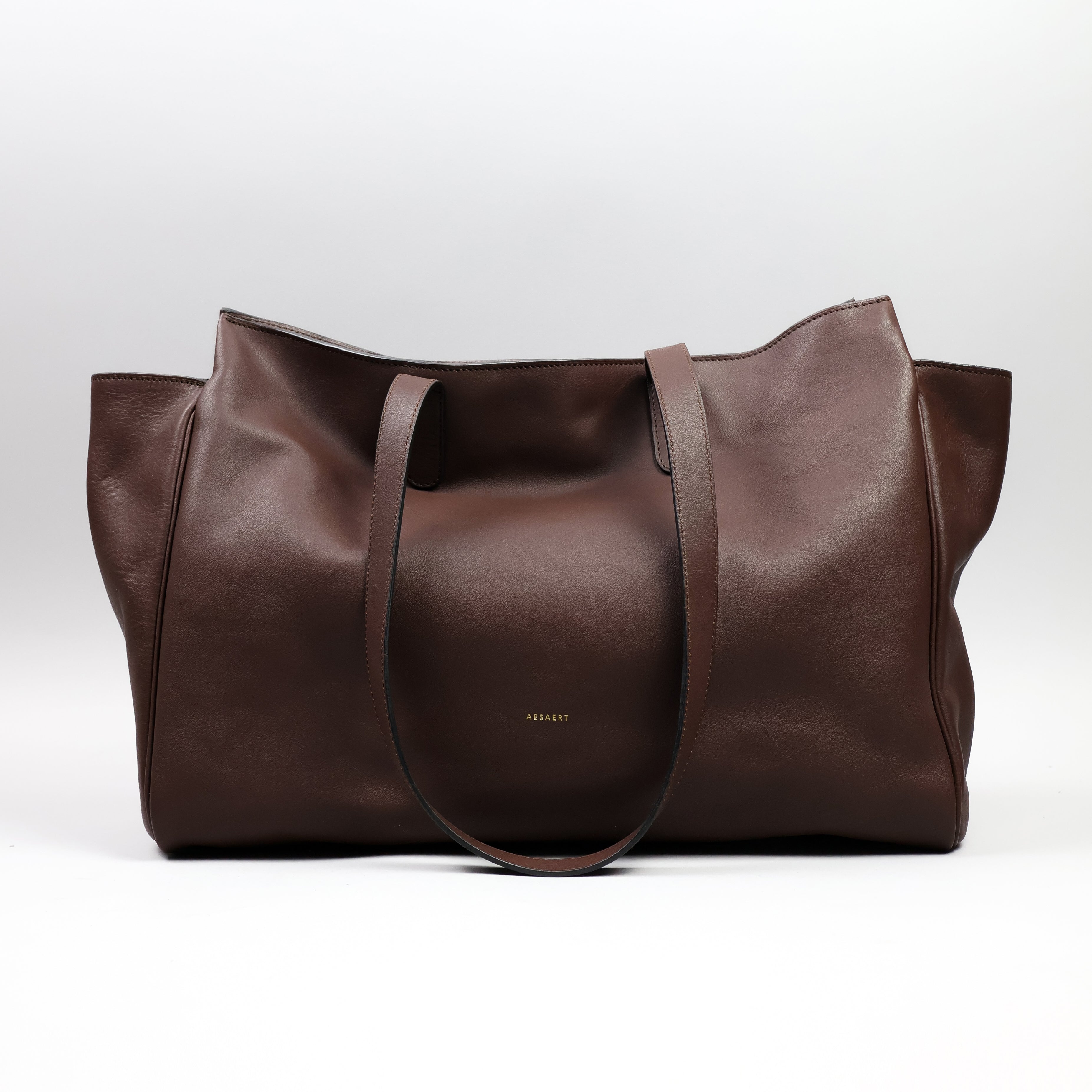 Fien - Dark brown