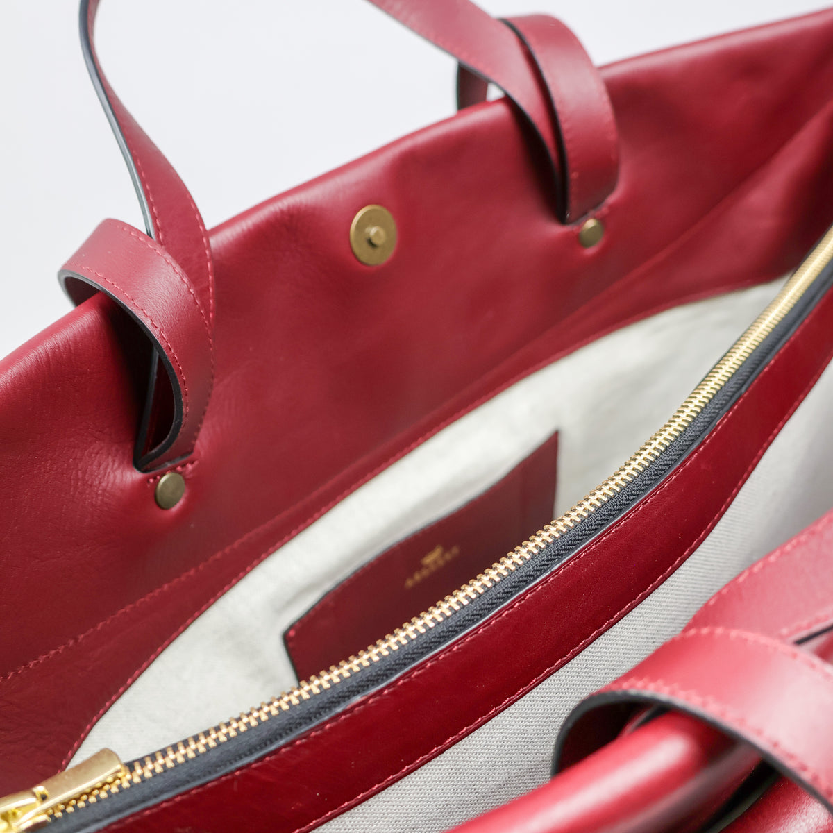 Nina - Mahogany Red