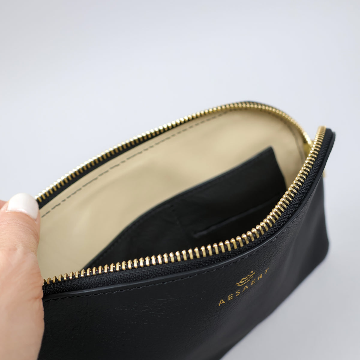 Vicus - Black