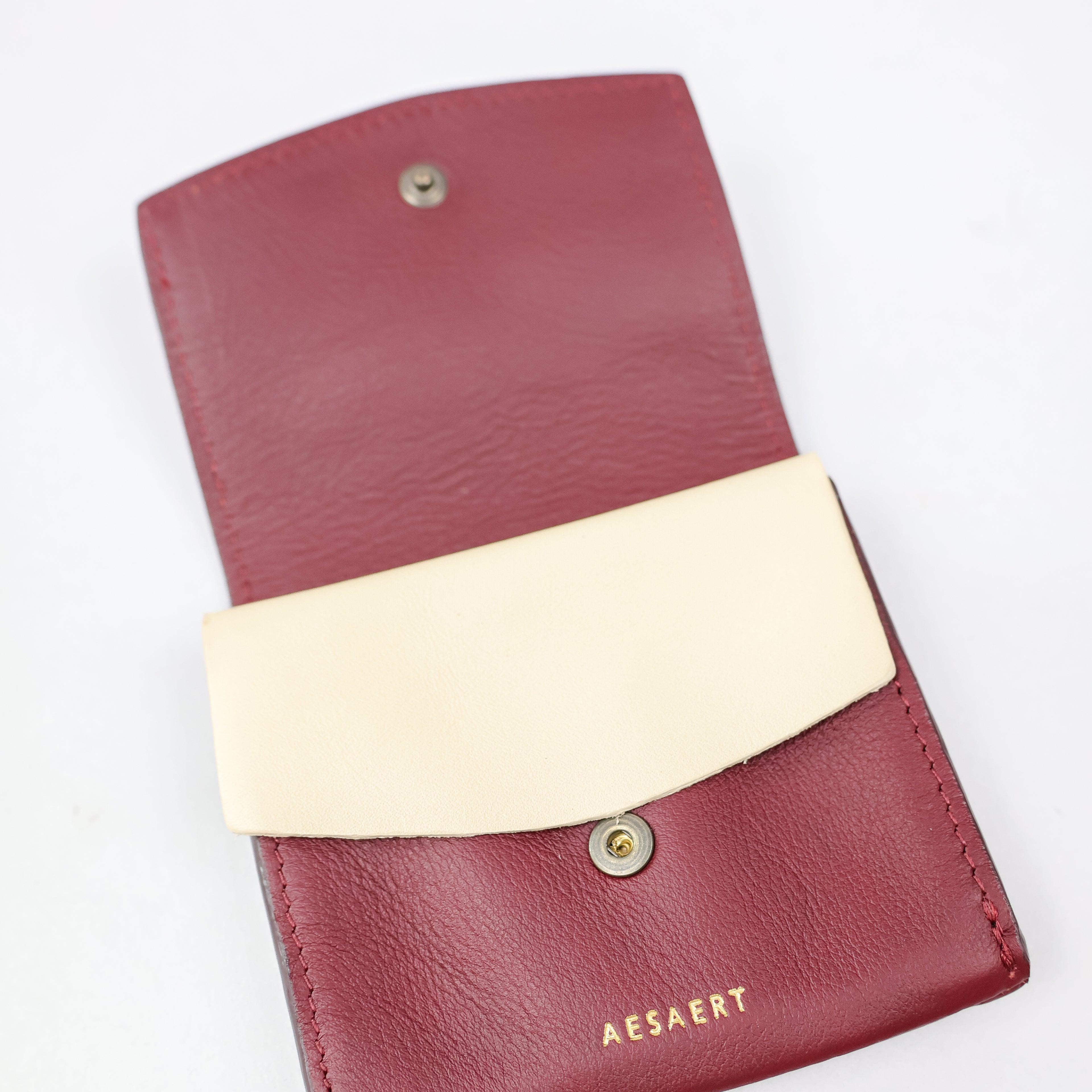 Mille - Mahogany red
