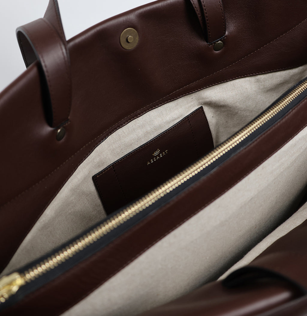 Nina - Dark Brown