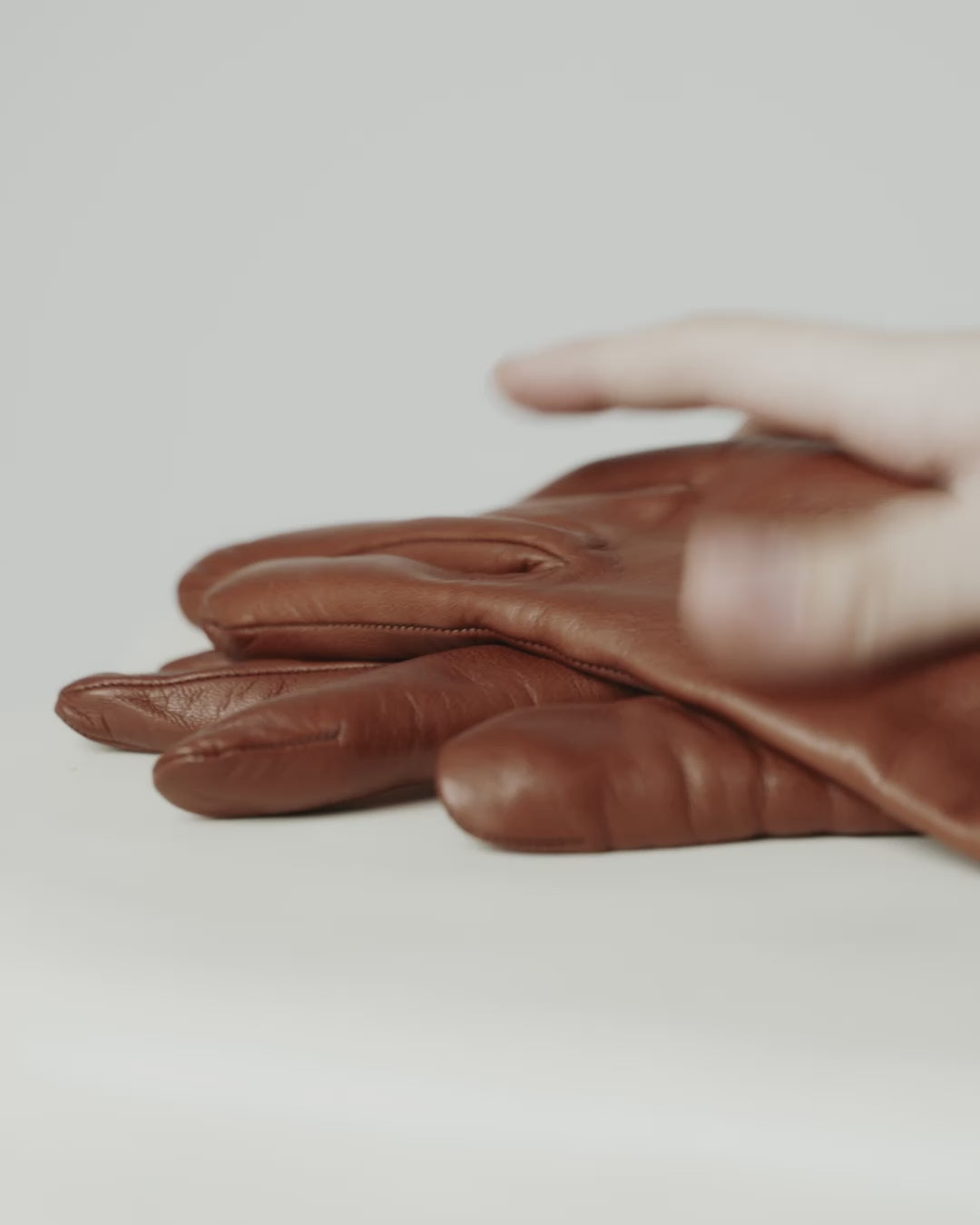 Gloves - Camel